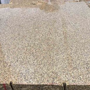 鹤岗 黄金麻花岗岩石材方料