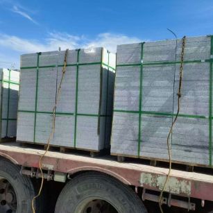 鹤岗 芝麻白花岗岩地铺石装车日常