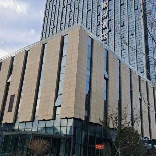 鹤岗 黄金麻花岗岩外墙干挂