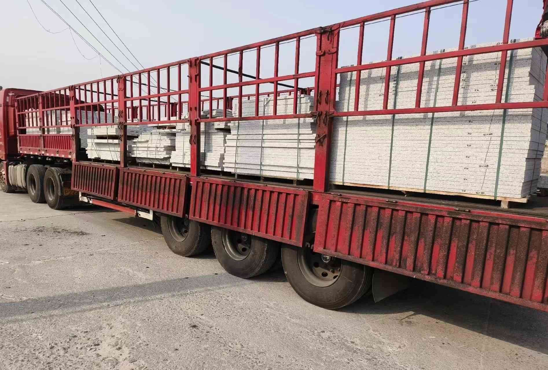 鹤岗 白麻荔枝面外墙干挂，工厂装车日常