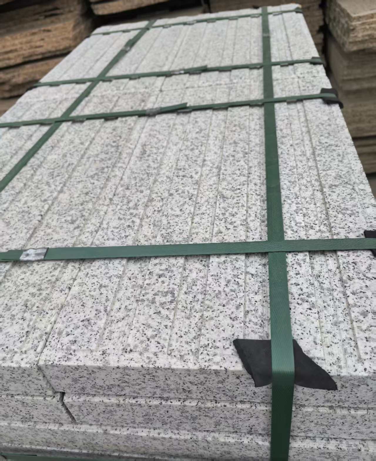 鹤岗 白麻花岗岩直行盲道石，盲条，地铺石