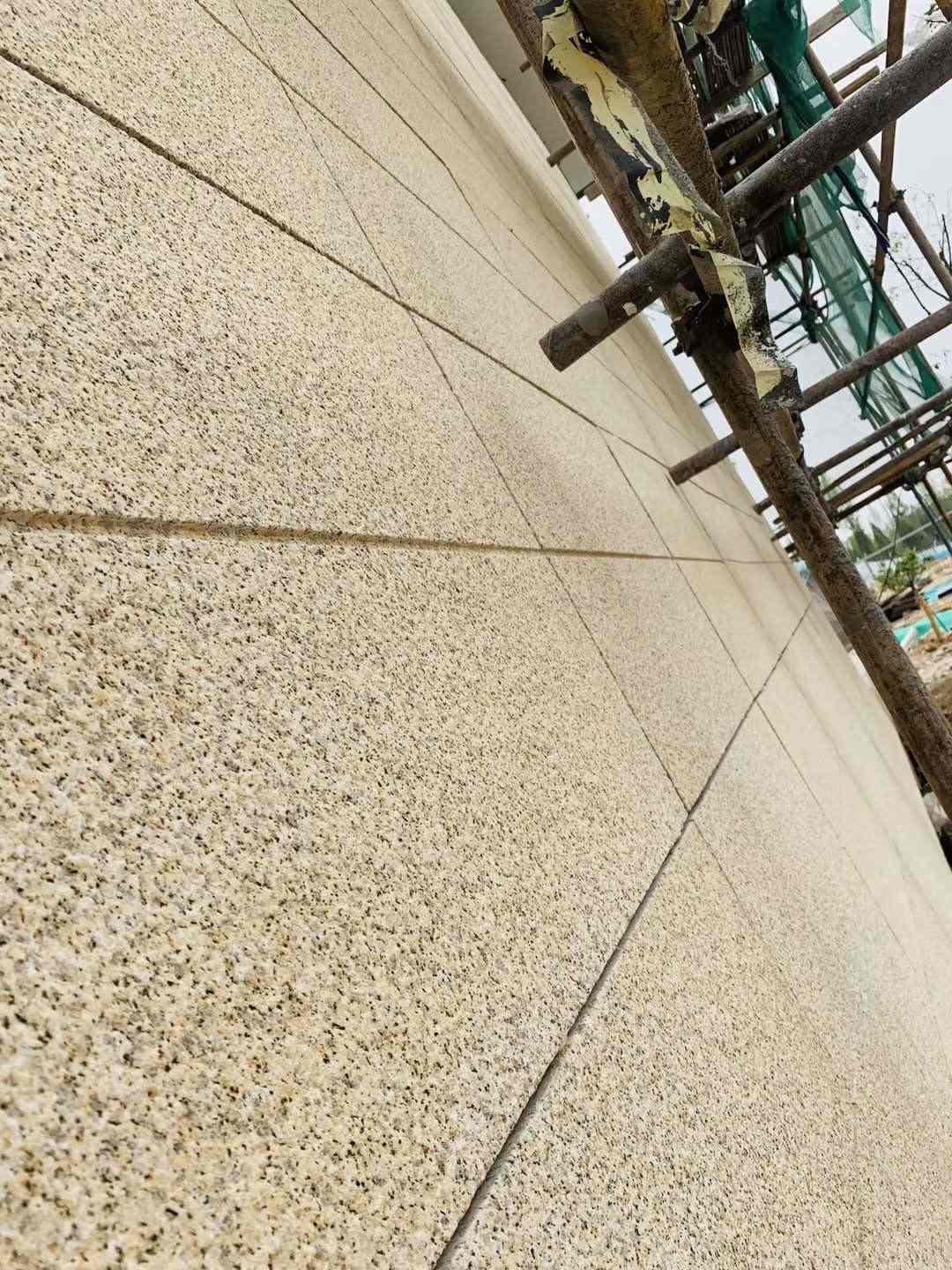 鹤岗 黄金麻花岗岩荔枝面外墙干挂石材效果示例