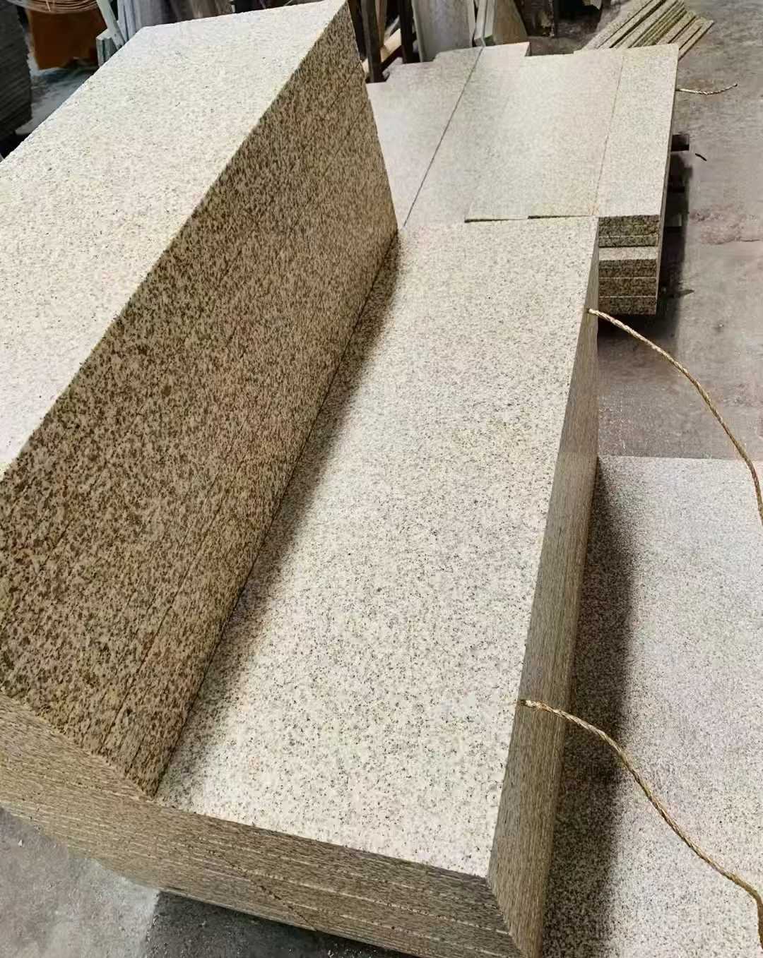 鹤岗 黄金麻荔枝面外墙干挂成品