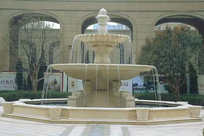 鹤岗 黄金麻花岗岩异型加工——户外庭院石雕流水喷泉