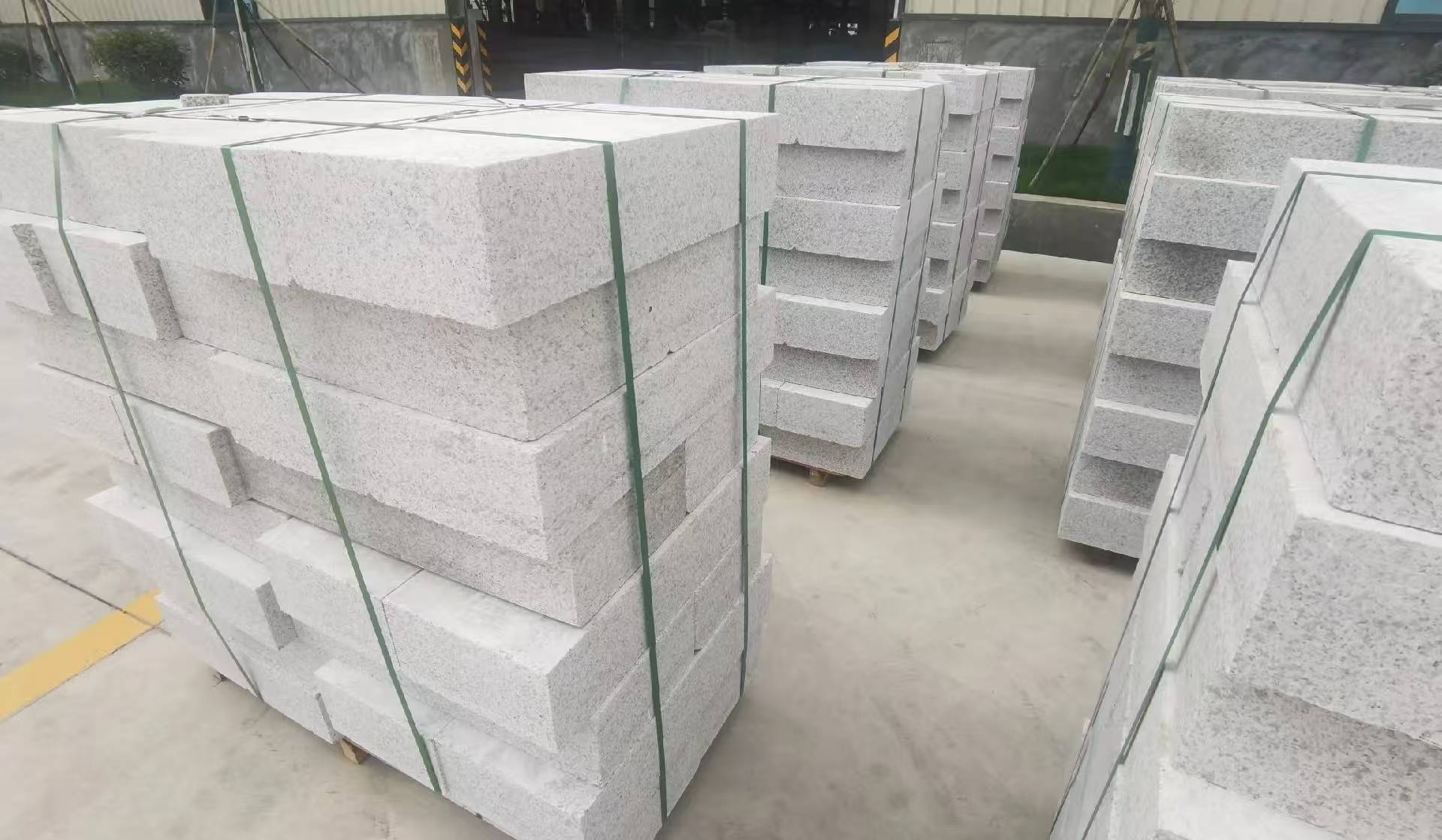 鹤岗 白麻花岗岩路沿石，立缘石，平缘石，路牙石，道牙石，马路牙子等