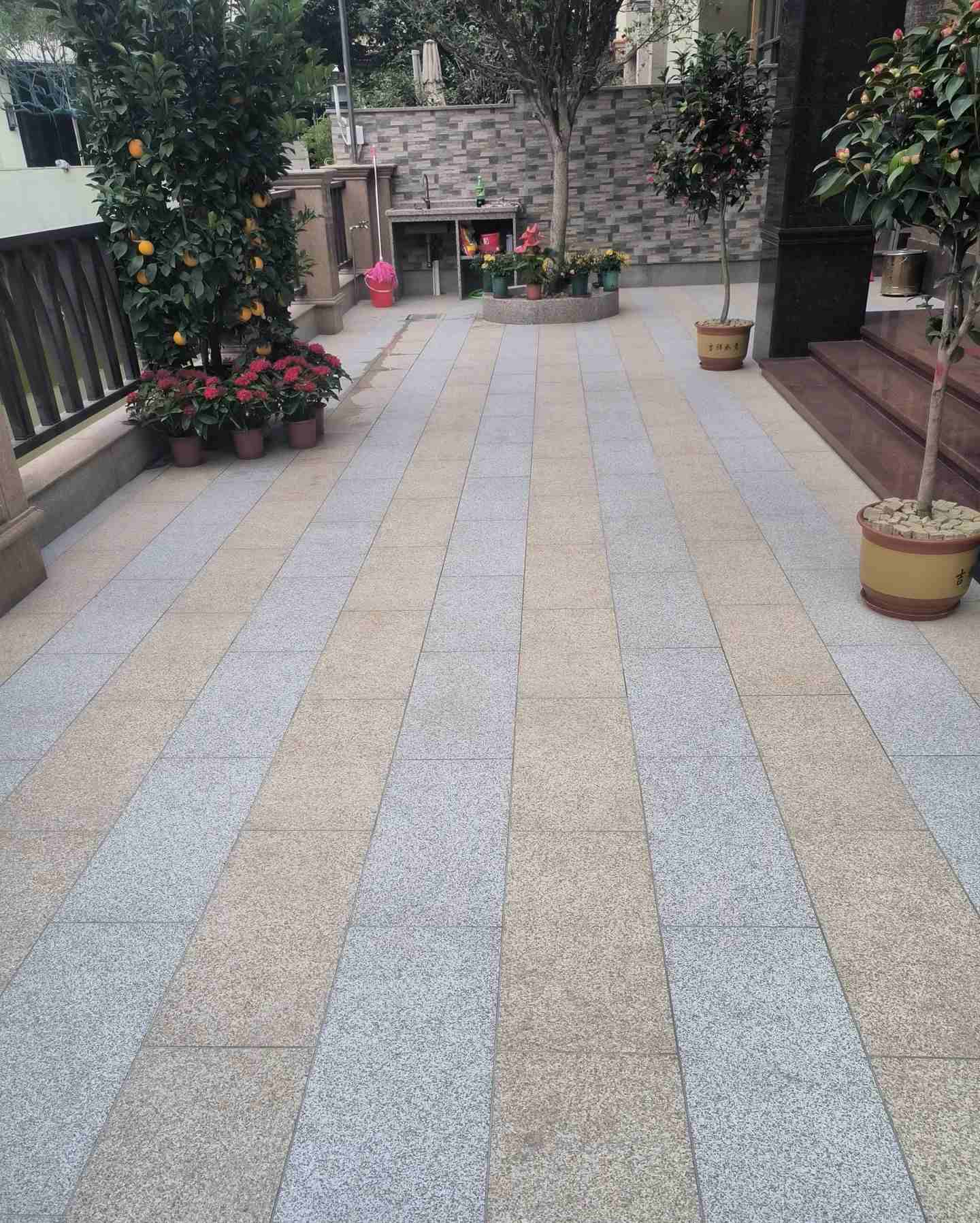 鹤岗 黄金麻白麻荔枝面庭院铺装展示